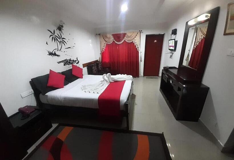 בית מלון כפרי Kurinji Residency