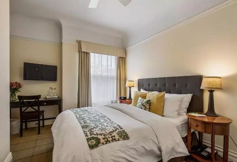 هتل Parker Guest House
