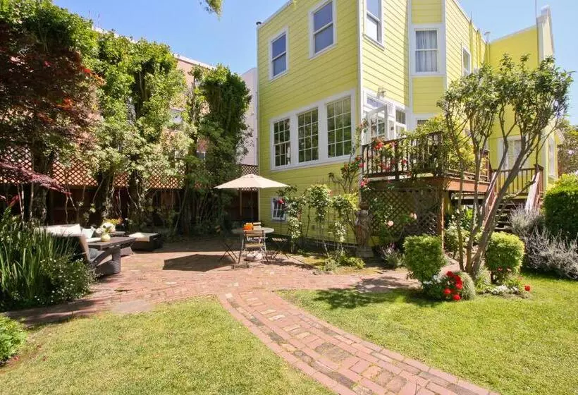 هتل Parker Guest House