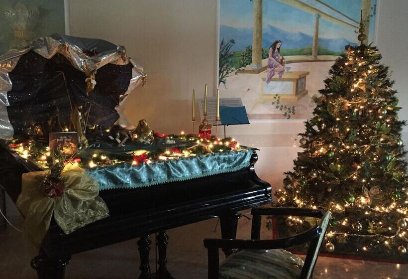 Отель Vallisdea