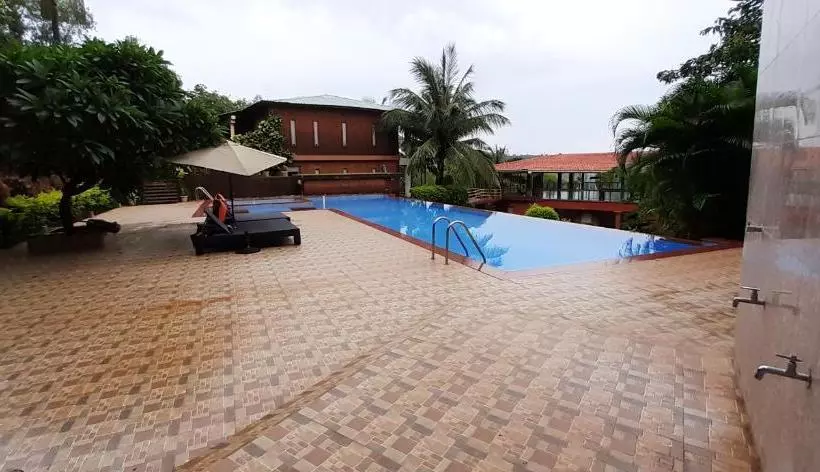 Kudle Beach View Resort And Spa Gokarna
