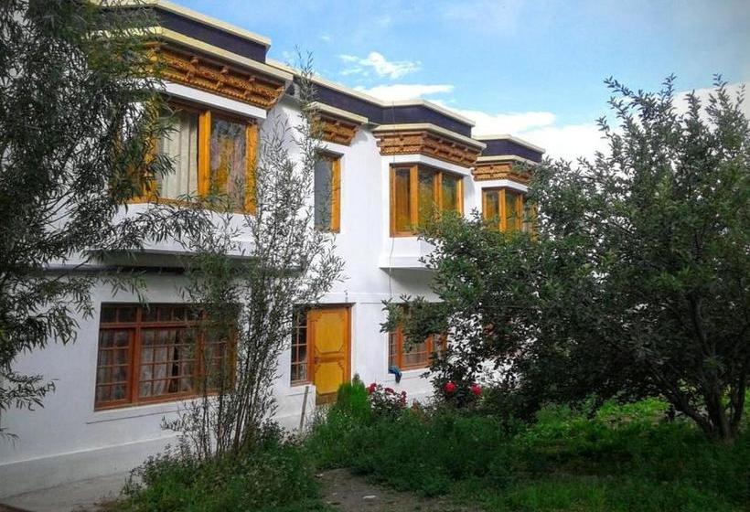 Sand Dunes View Resort