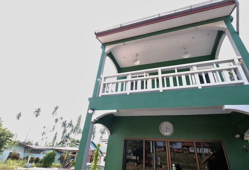 Wayla Hostel   Adults Only