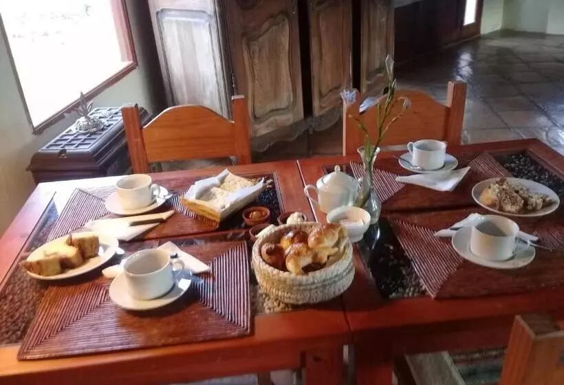 ベッドアンドブレックファースト Hostal El Ensueño Del Coquena