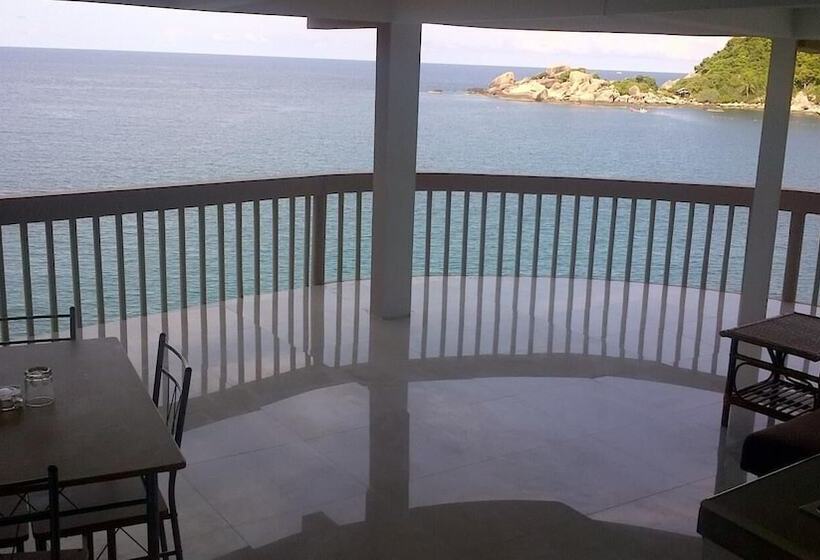 Hin Wong Apartments Dive & Snorkel Resort