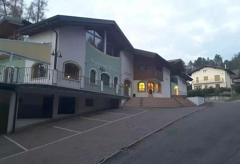 Hotelli La Trifora
