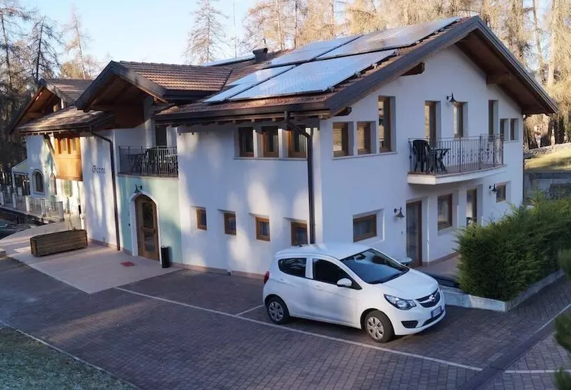 Hotelli La Trifora