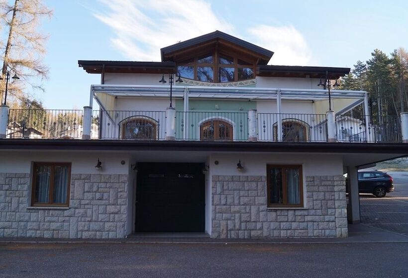 ホテル La Trifora