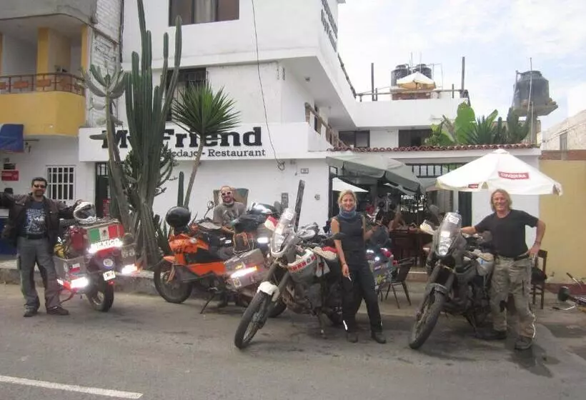 هاستل My Friend Surf Hostal