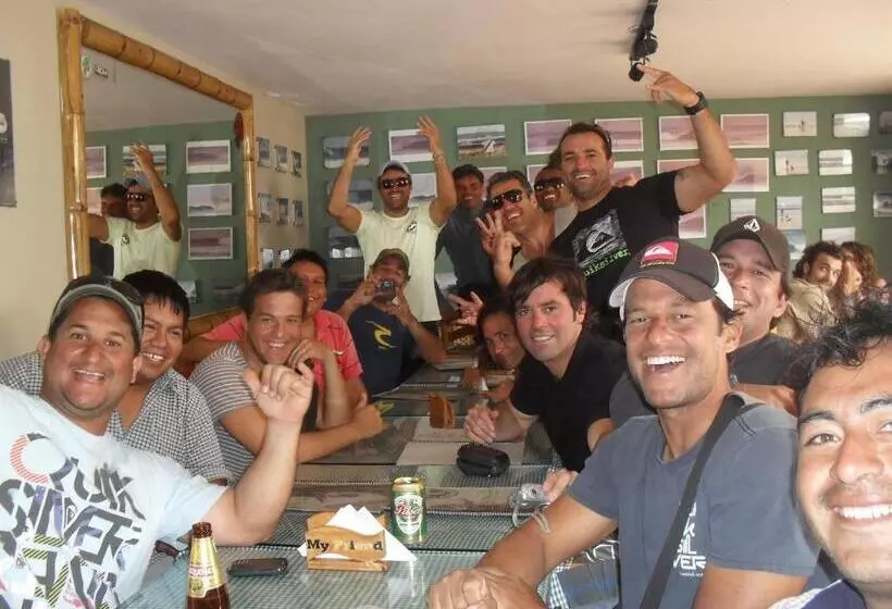 هاستل My Friend Surf Hostal