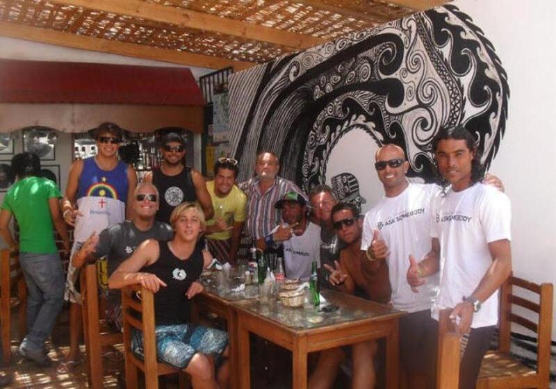 فندق صغير My Friend Surf Hostal