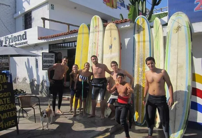 هاستل My Friend Surf Hostal