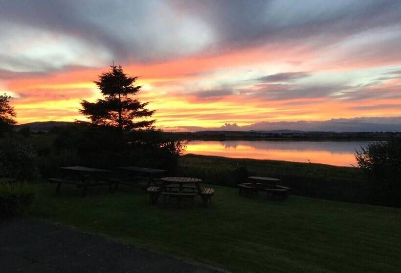 تختخواب و صبحانه Edenside House