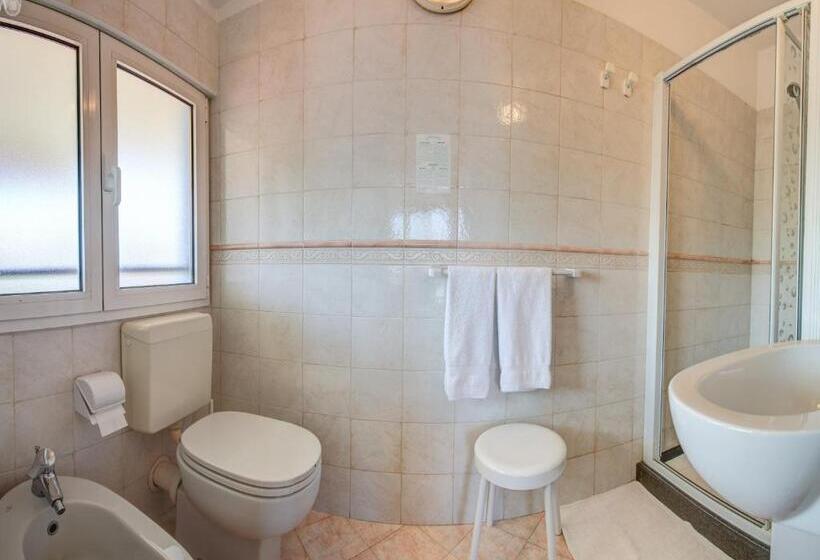 فندق Rosalba   Valentini Family Village