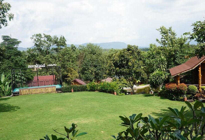 בית מלון כפרי Starwell Garden Home Resort