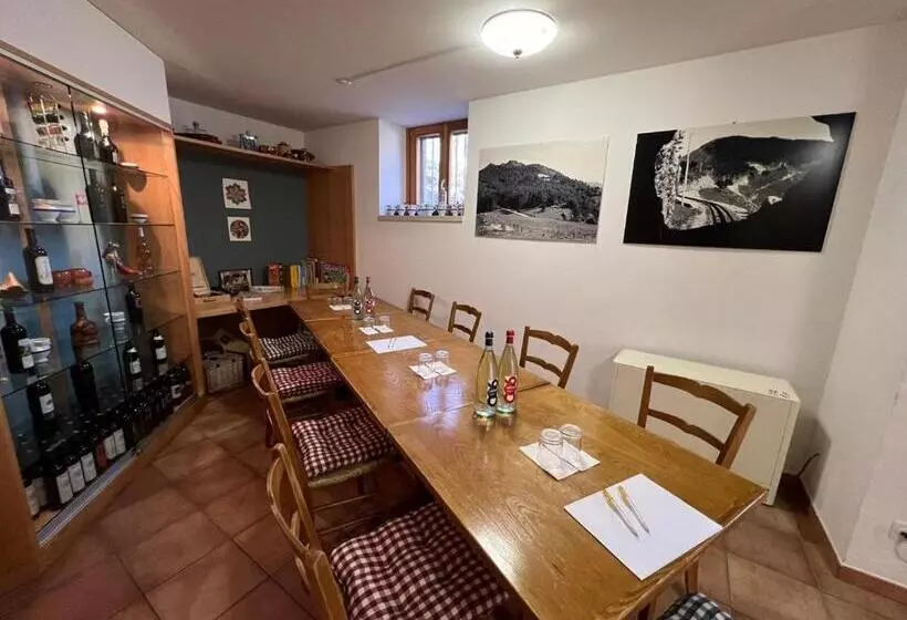 Mountain Hotel Osteria Di Montagna La Peonia Monte Generoso