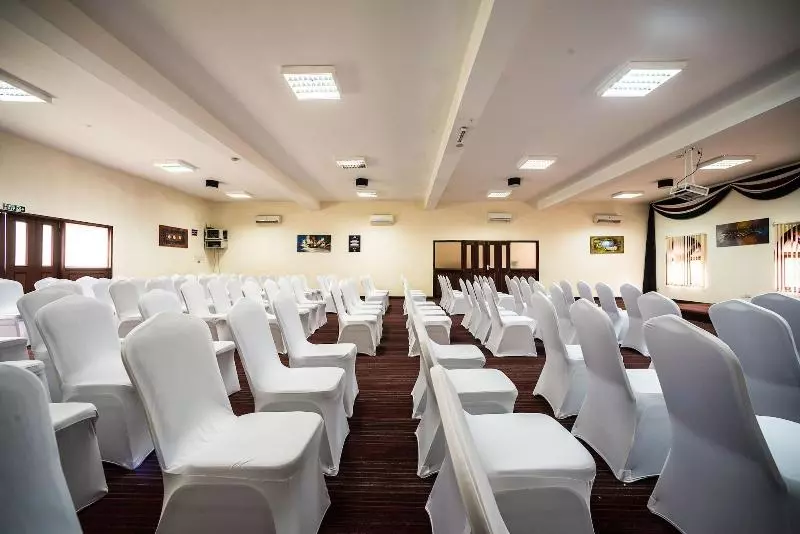 Prideinn Flamingo Beach Resort & Spa Mombasa