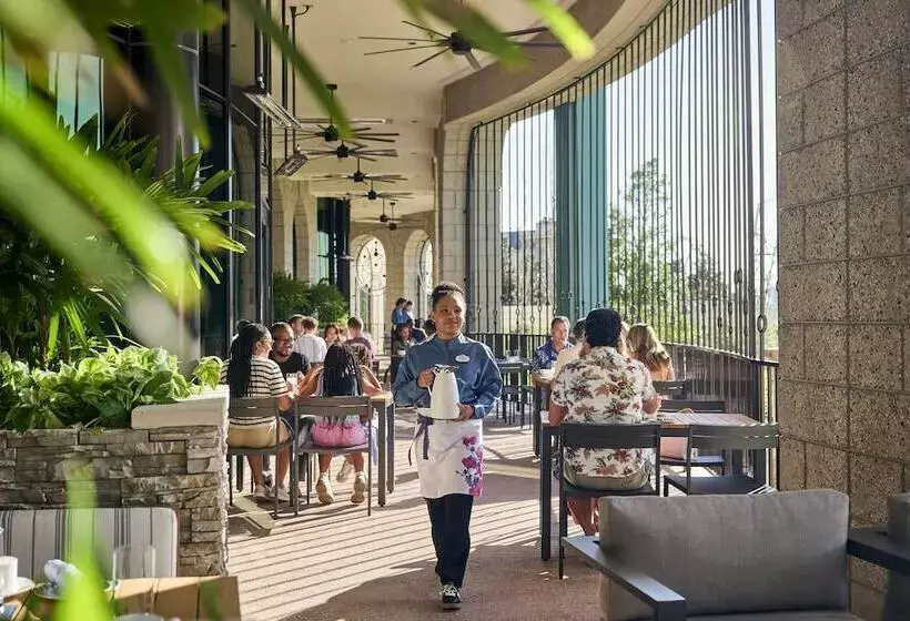 Universal Helios Grand Hotel, a Loews Hotel