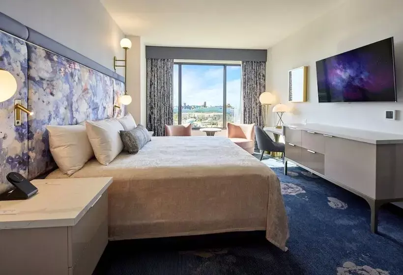 Universal Helios Grand Hotel, a Loews Hotel