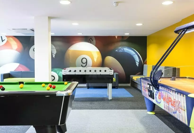 Retkeilymaja Peel Park Quarter   Campus Accommodation