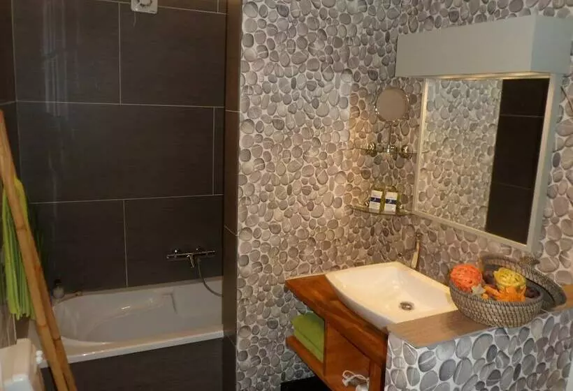 B&b Le Bouchat Oreille