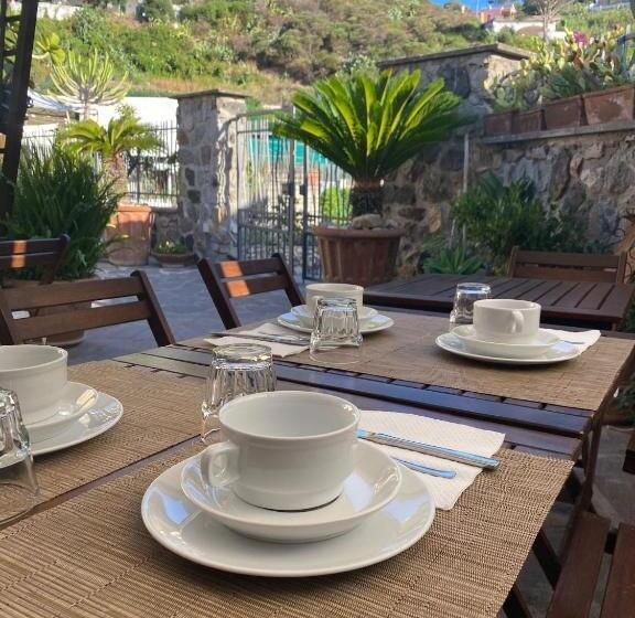 민박 Lunaponzese Ponza Centro