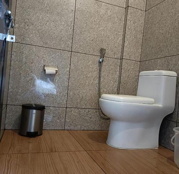 فندق Ebenezer Plaza