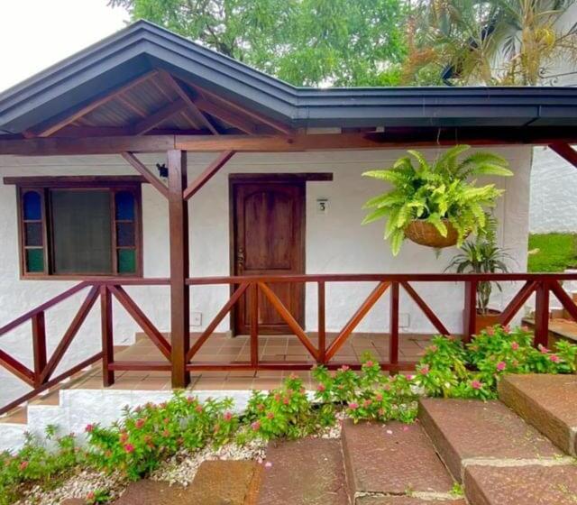 هتل Verano Resort San Gil