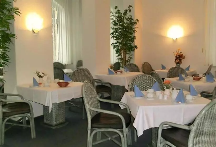 Hotelli Villa Strandrose