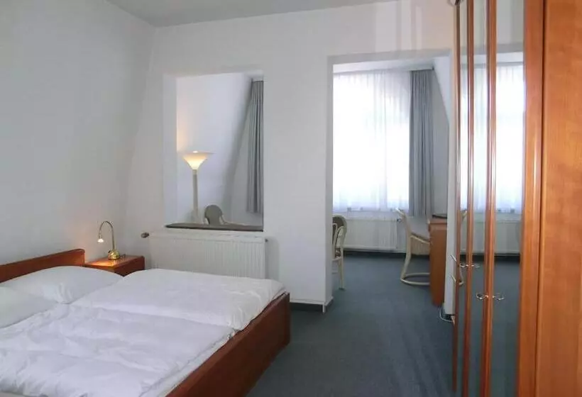 Hotelli Villa Strandrose