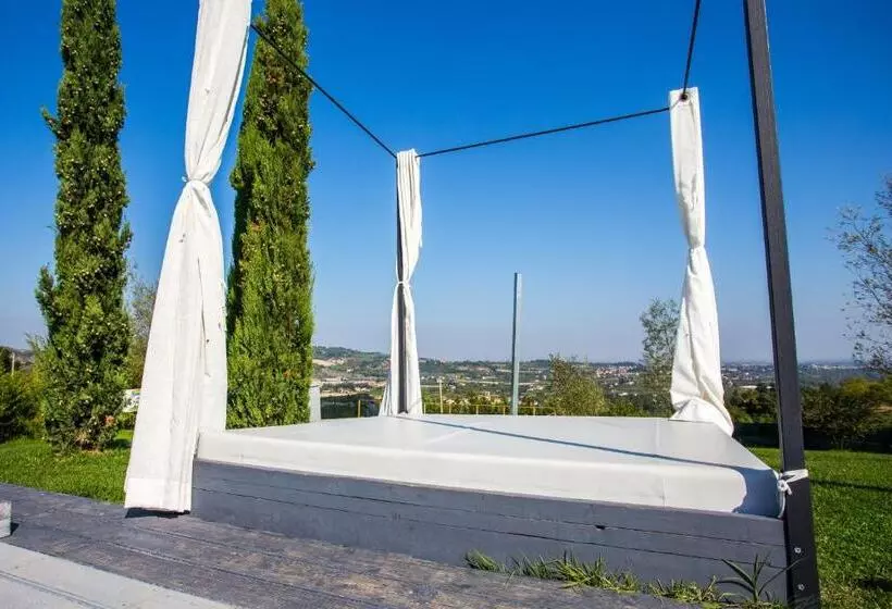 Aamiaismajoitus (B&B) Gelso Bianco Country Resort