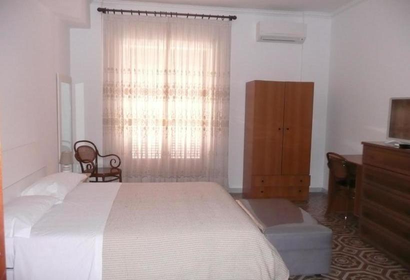 Bed and Breakfast Herculis Domus