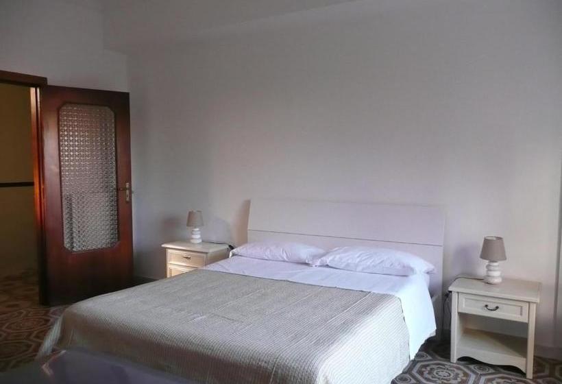 Bed and Breakfast Herculis Domus