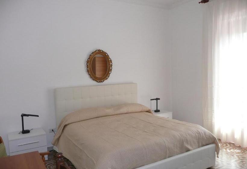 Bed and Breakfast Herculis Domus