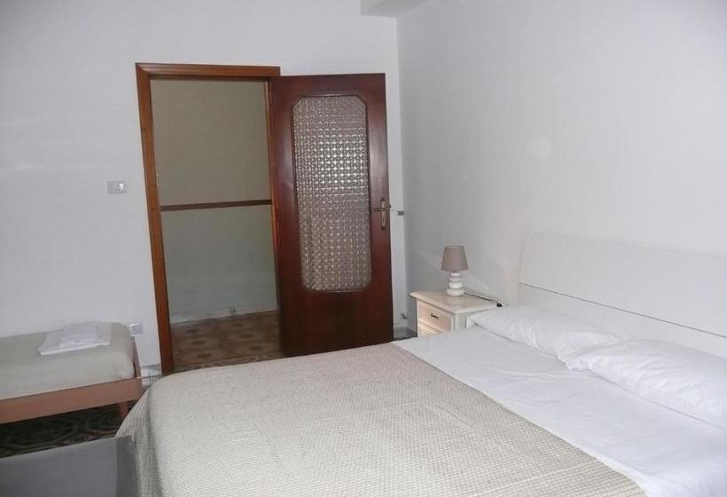 Bed and Breakfast Herculis Domus