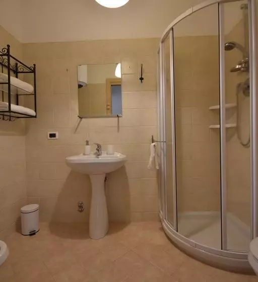 تختخواب و صبحانه I Templari