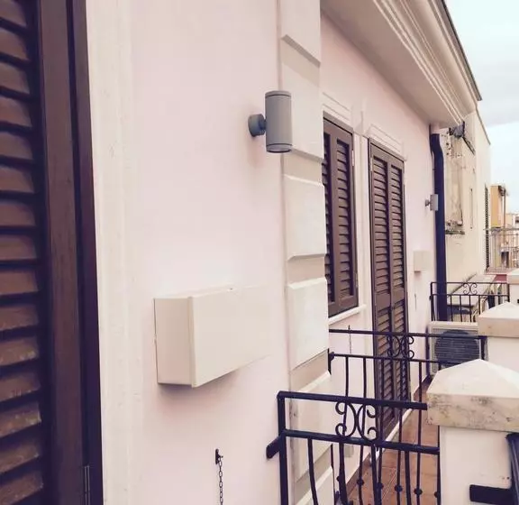 تختخواب و صبحانه Palazzo Eliss
