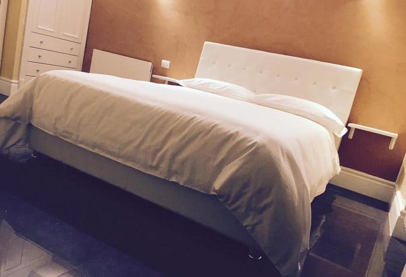 تختخواب و صبحانه Palazzo Eliss