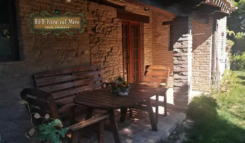 ベッドアンドブレックファースト Vista Sul Mare