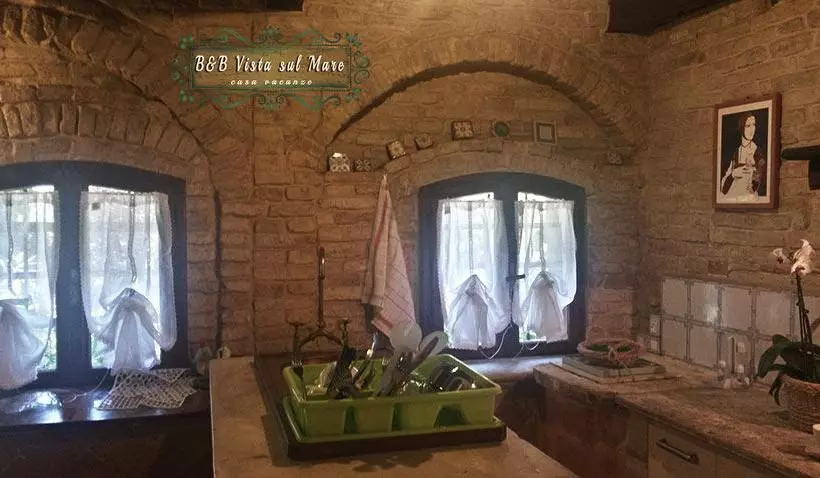 ベッドアンドブレックファースト Vista Sul Mare