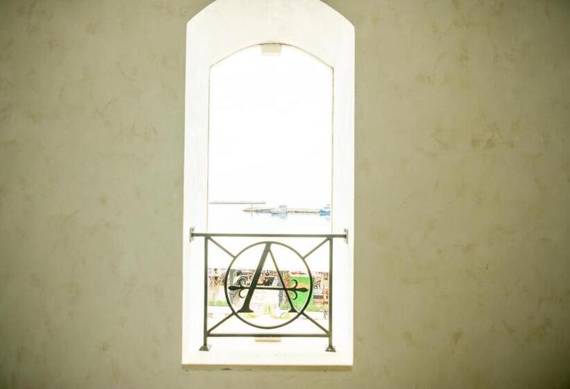 בית מלון כפרי Antik