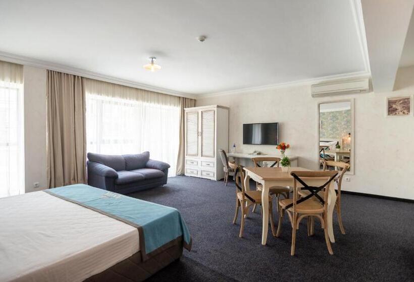 בית מלון כפרי Antik