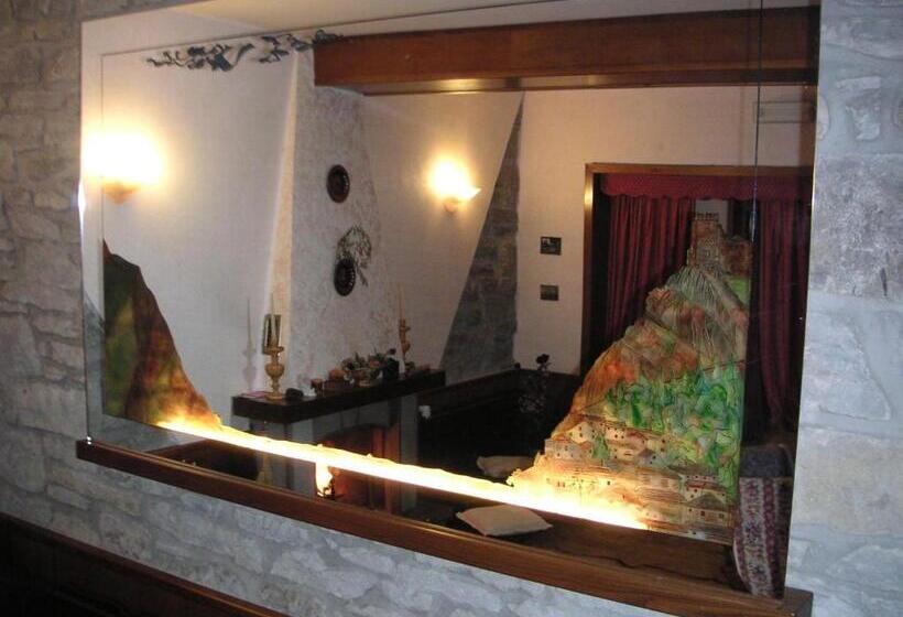 בית מלון כפרי Del Corso