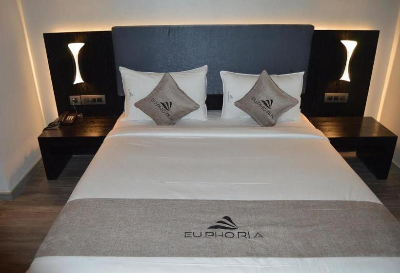 هتل Euphoria