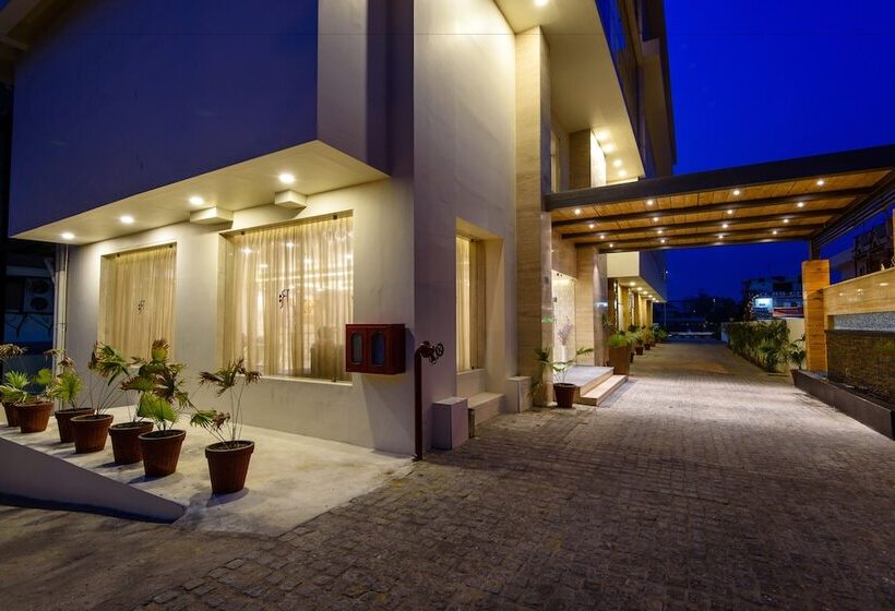 Hotel Regenta Central Jaipur