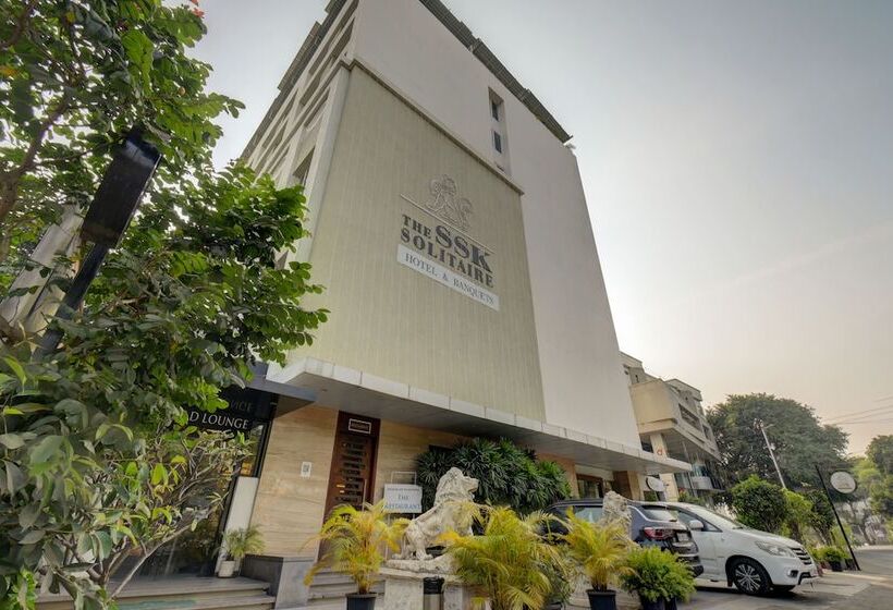 The Ssk Solitaire Hotel & Banquets