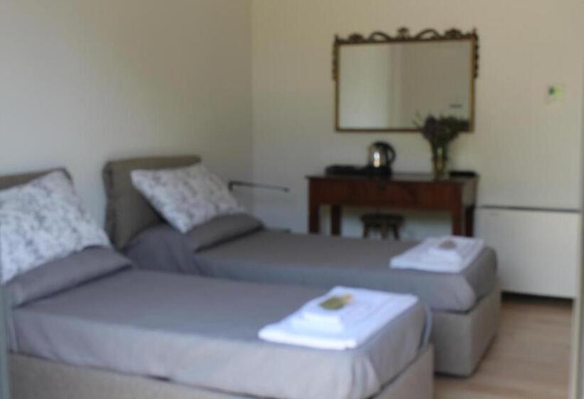 استراحتگاه Country House Erba Regina