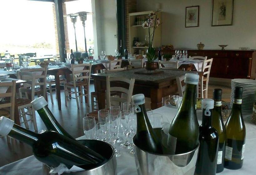 استراحتگاه Country House Erba Regina