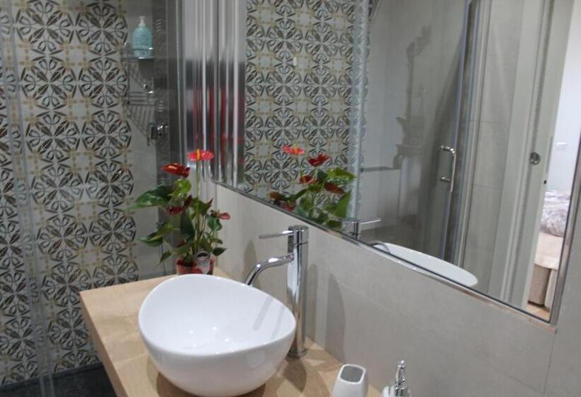 استراحتگاه Country House Erba Regina