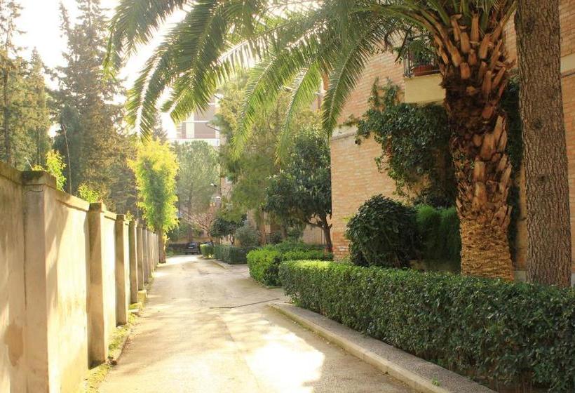B&b Il Giardino In Città Parcheggio Privato Gratuito Su Disponibilità